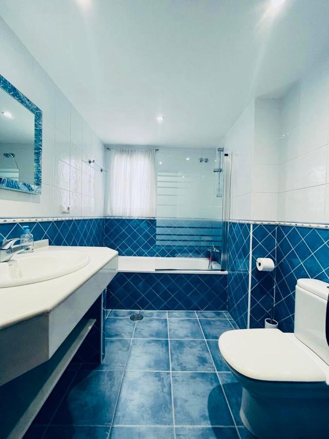 Otonell Centro Apartment Малага Екстериор снимка